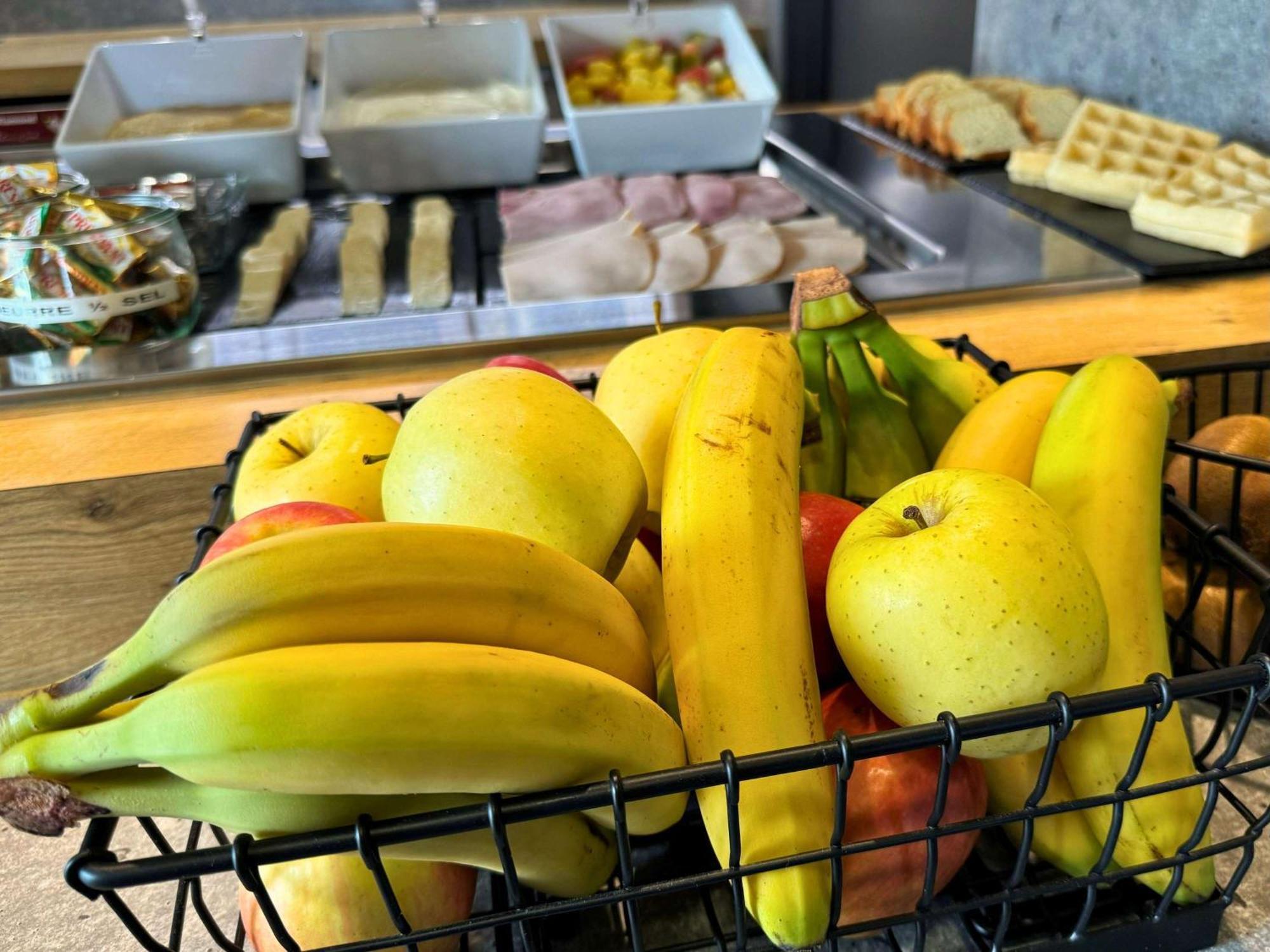 Ibis Budget Coutances Zewnętrze zdjęcie
